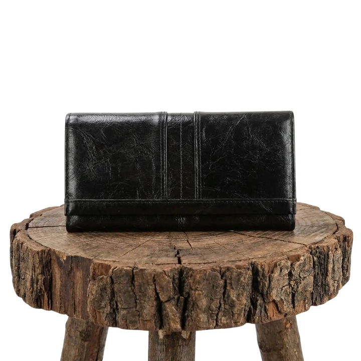 Elisa’s Slim Carry | Clutch